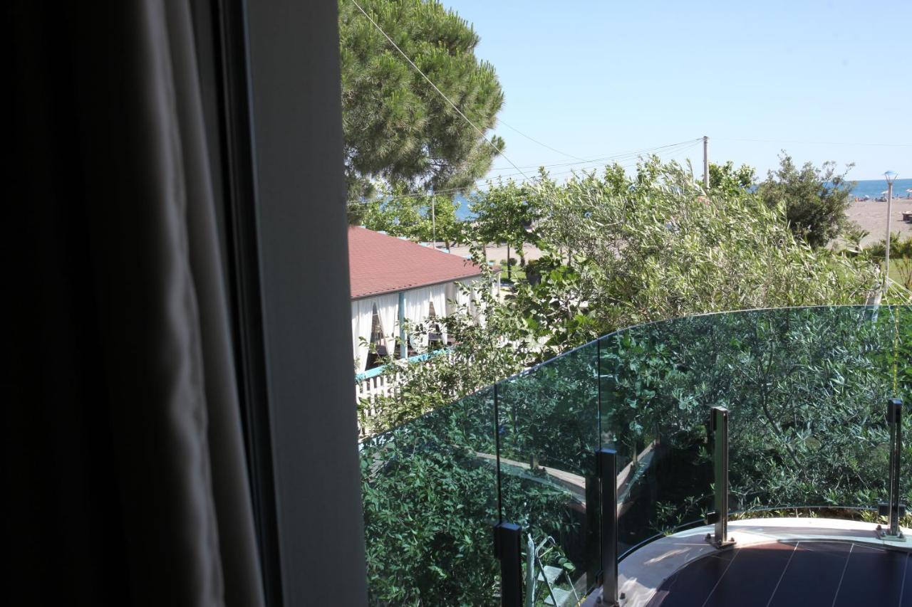 Freskia Resort Velipojë Esterno foto